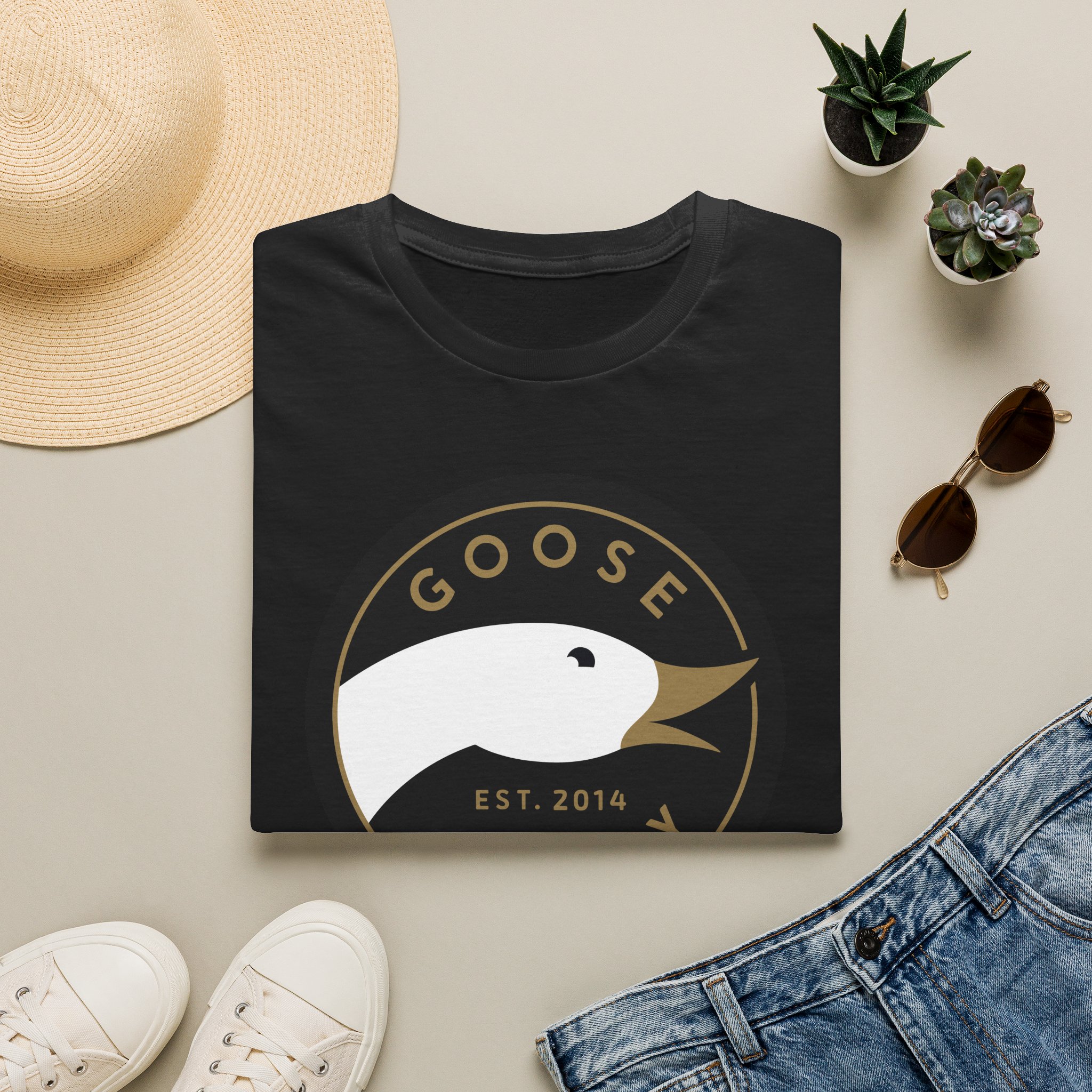 Goose Goose Island Lot Shirt Unisex Softstyle - Image 5
